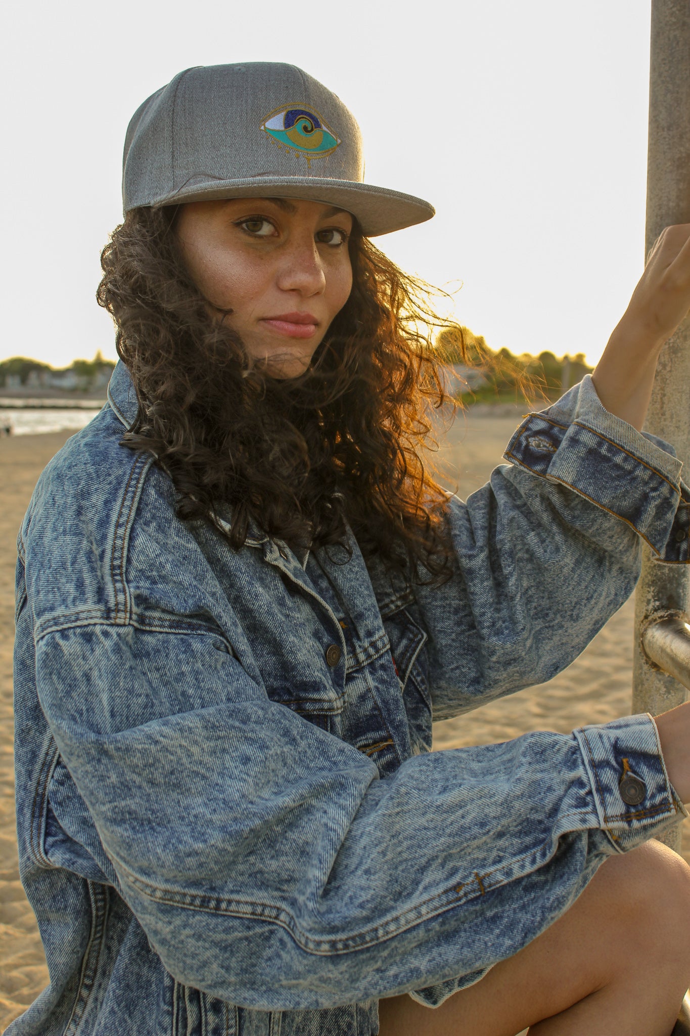 LIGHT GREY DENIM SEANOE SNAPBACK