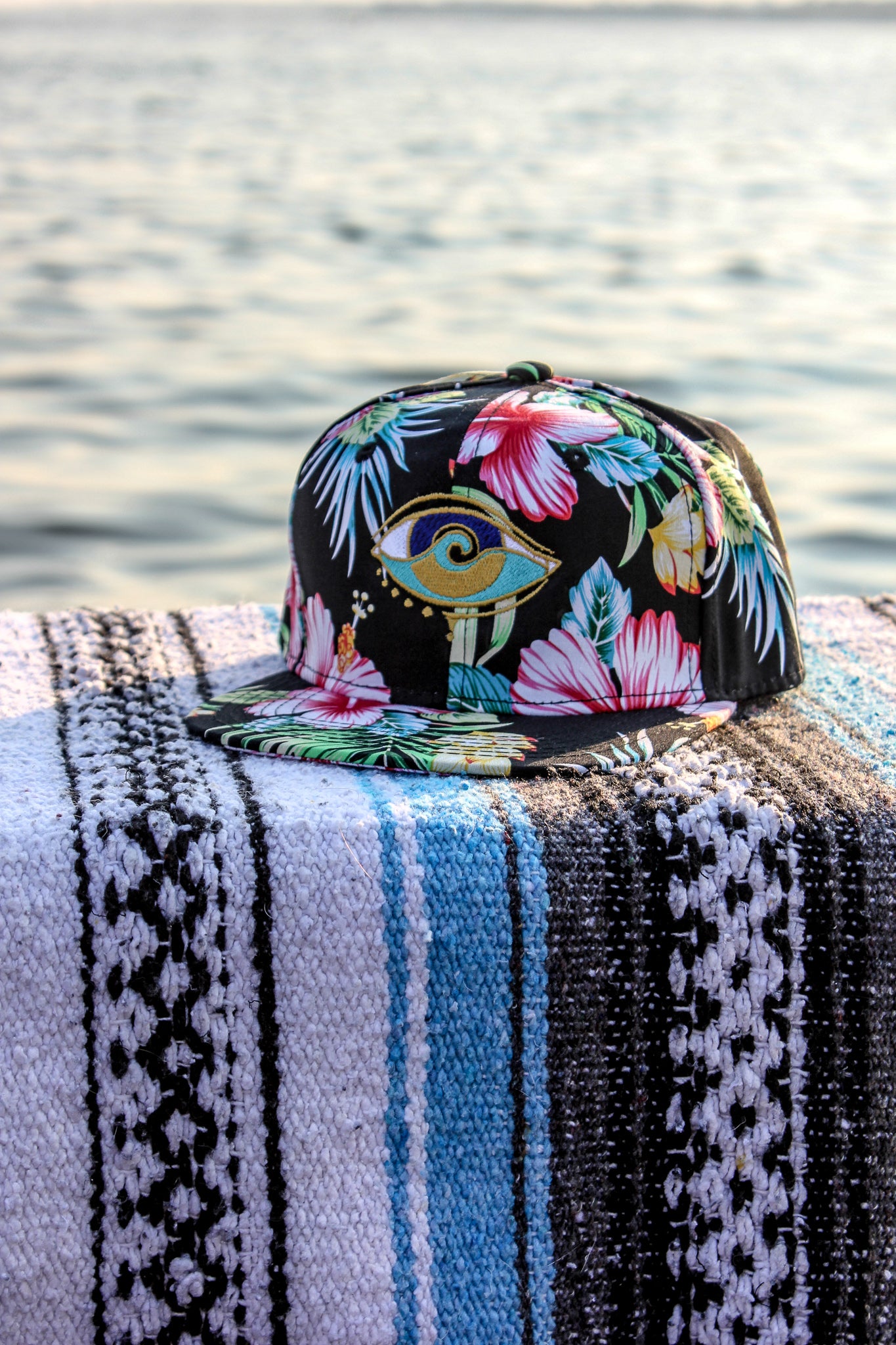 KIDS BLACK HIBISCUS SEANOE SNAPBACK