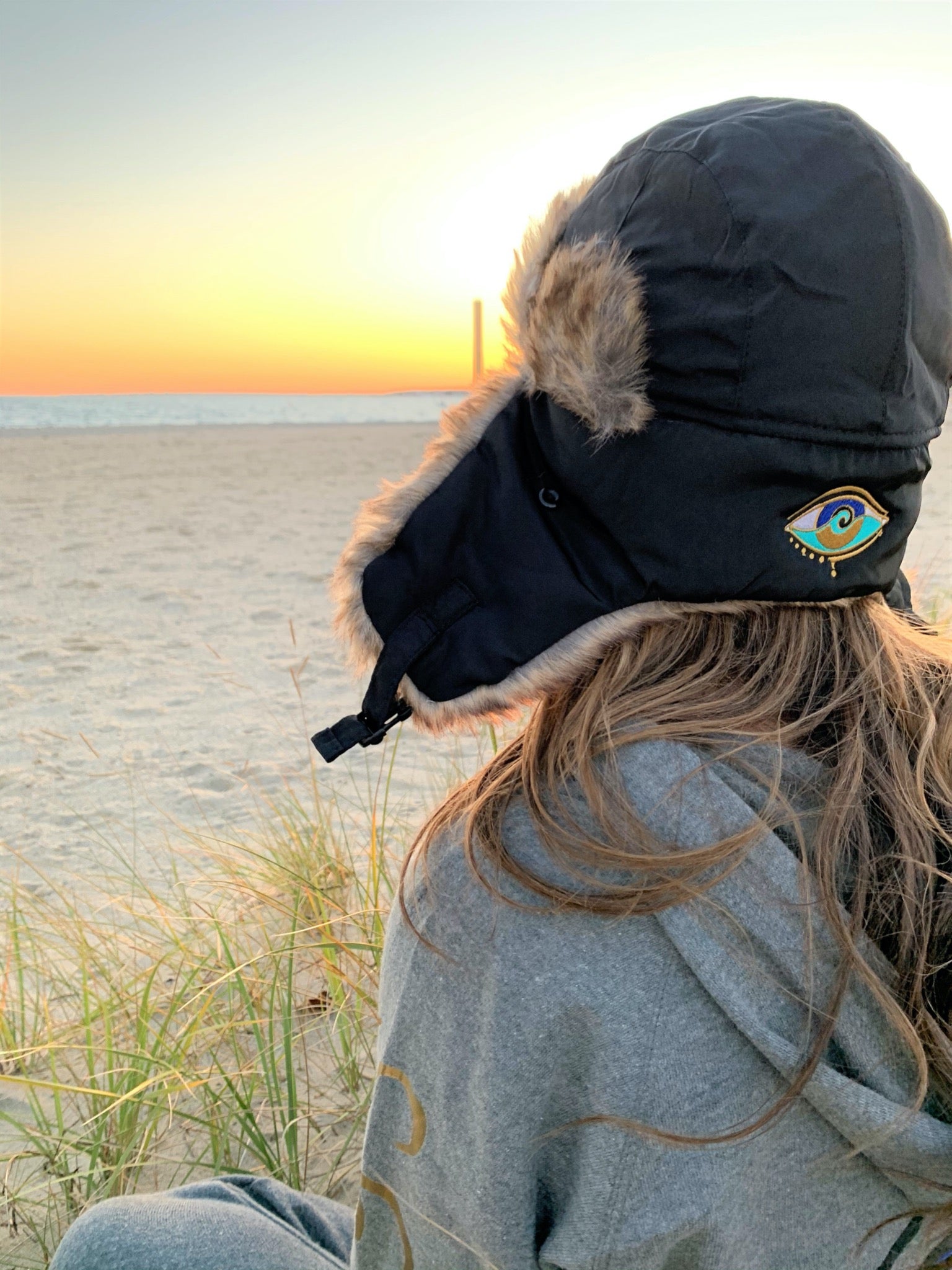 BLACK SEANOE TRAPPER HAT