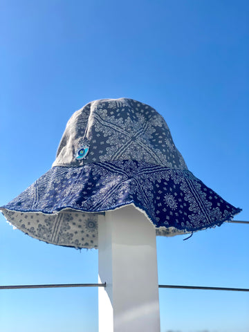 BLUE CHECKERED TERRY BUCKET HAT