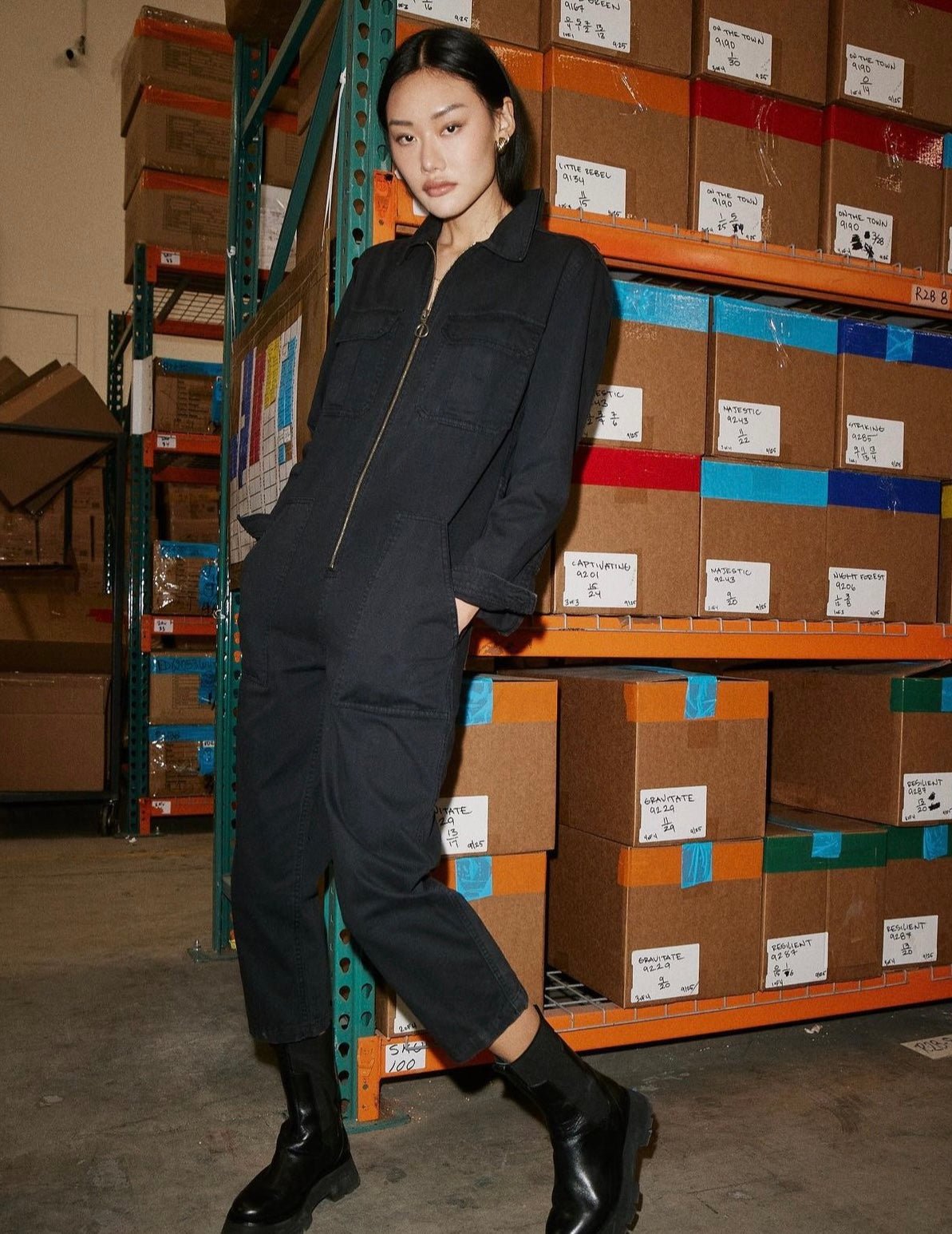 BLACK LONG SLEEVE ZIPPER JUMPSUIT