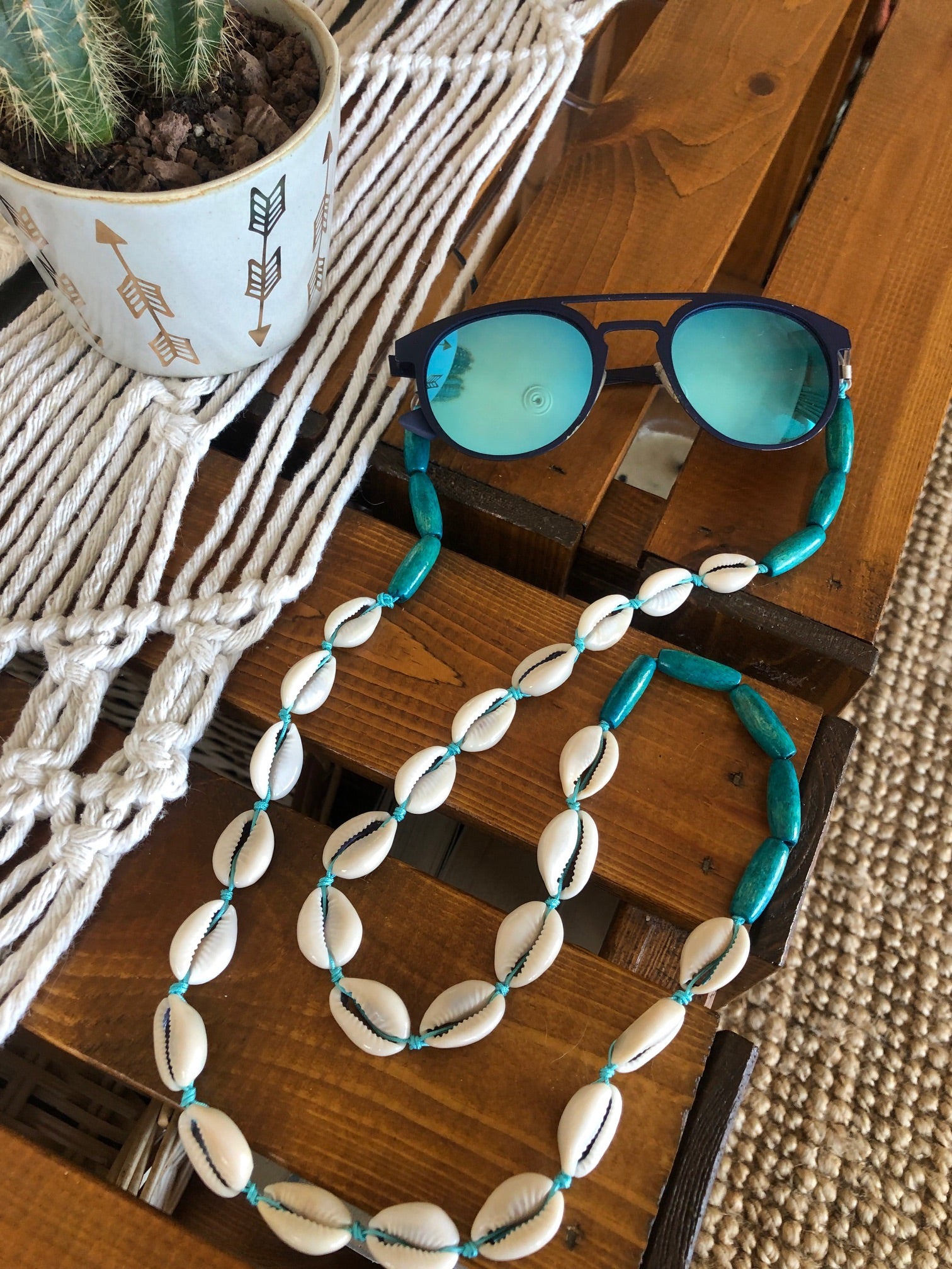 turquoise cowrie strap