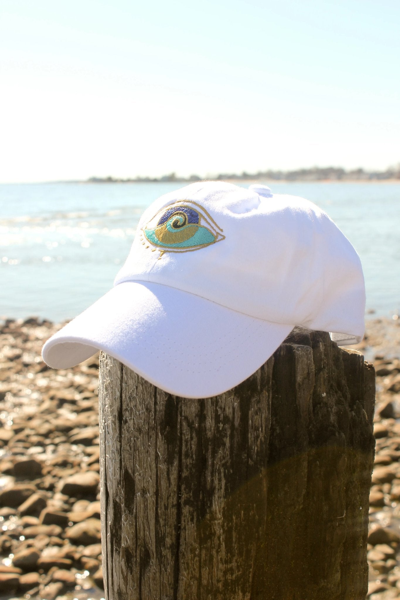 WHITE SEANOE DAD HAT